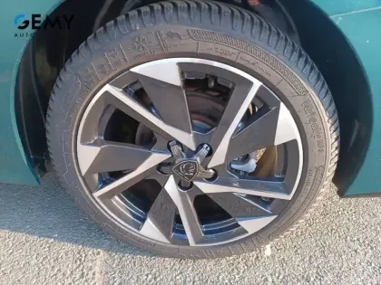 Photo 10 Peugeot 308  SW BlueHDi 130ch S&S EAT8