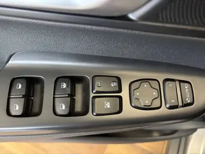 Photo 27 Hyundai Kona  Electrique 39 kWh - 136 ch