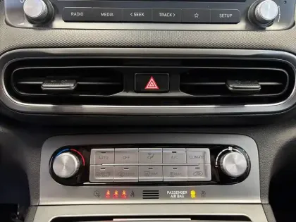 Photo 32 Hyundai Kona  Electrique 39 kWh - 136 ch