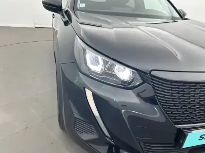 Photo 35 Peugeot 2008  PureTech 100 S&S BVM6