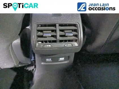 Photo 22 Citroën C4 e- 136 ch Automatique