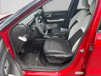 Photo 10 Citroën C3  Hybride 110 ch Automatique