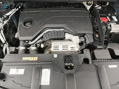 Photo 27 Peugeot 3008  Hybrid 136 e-DCS6