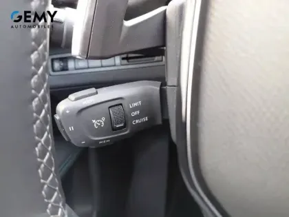 Photo 14 Peugeot 3008  Hybrid 136 e-DCS6