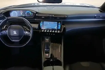 Photo 16 Peugeot 508  SW Hybrid 225 e-EAT8