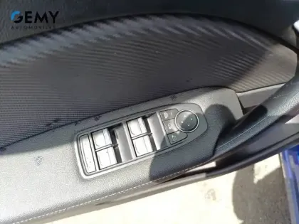 Photo 11 Renault Captur  E-Tech 145 - 21