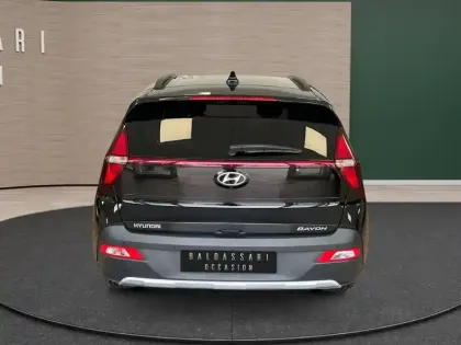 Photo 10 Hyundai Bayon  1.0 T-GDi 100 Hybrid 48V