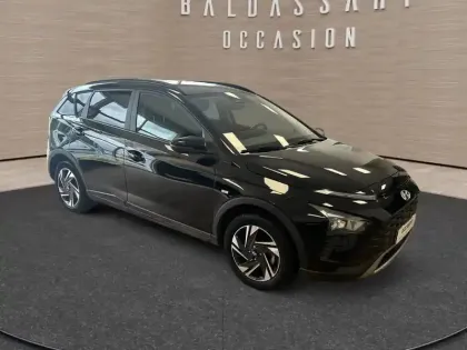 Photo 12 Hyundai Bayon  1.0 T-GDi 100 Hybrid 48V