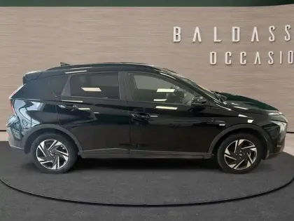 Photo 11 Hyundai Bayon  1.0 T-GDi 100 Hybrid 48V