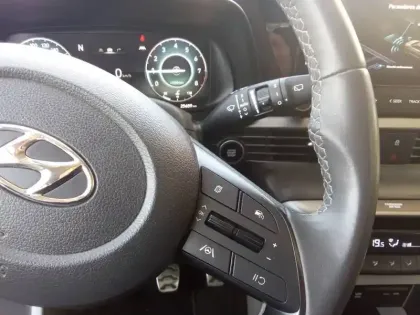 Photo 21 Hyundai Bayon  1.0 T-GDi 100 DCT-7 Hybrid 48V