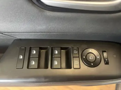 Photo 25 Hyundai Kona  Hybrid 141
