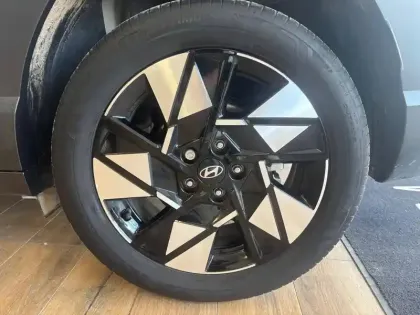 Photo 17 Hyundai Kona  Hybrid 141
