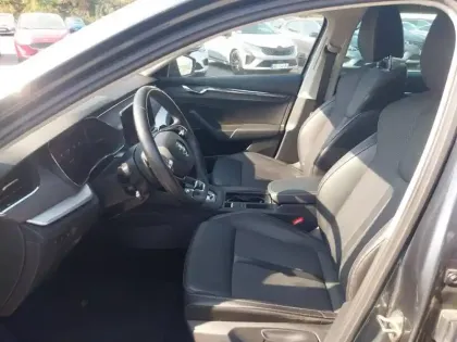 Photo 8 Skoda Octavia  Combi 2.0 TDI 150 ch DSG7