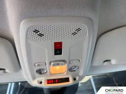 Photo 18 Peugeot 208  Hybrid 100 e-DCS6