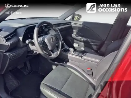Photo 10 Lexus Lbx  2WD