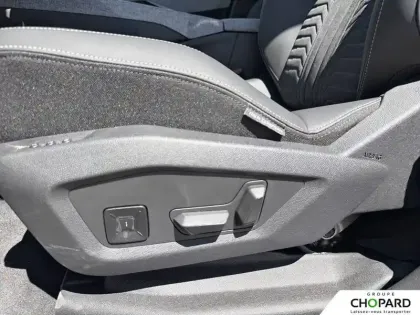 Photo 11 Peugeot 5008  Hybrid 145 ch e-DCS6