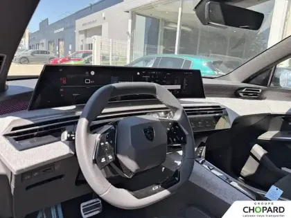 Photo 7 Peugeot 5008  Hybrid 145 ch e-DCS6