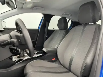 Photo 37 Peugeot 208  PureTech 100 S&S BVM6