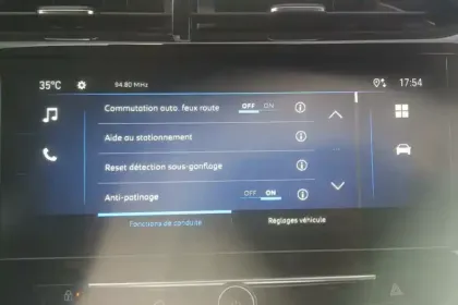 Photo 23 Opel Corsa  1.2 75 ch BVM5