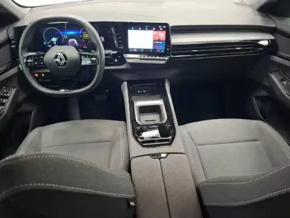 Photo 43 Renault Austral  E-Tech hybrid 200