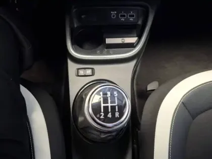 Photo 31 Renault Twingo  III SCe 65