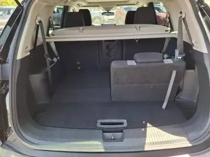 Photo 16 Nissan X-trail  e-POWER 213 ch e-4ORCE 7 Places
