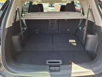 Photo 15 Nissan X-trail  e-POWER 213 ch e-4ORCE 7 Places