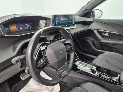Photo 11 Peugeot 2008  Electrique 136 ch