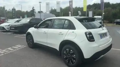 Photo 34 Fiat 600  T-Gen 3 1.2 Hybrid 110ch eDCT6