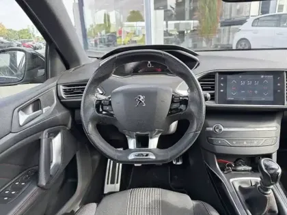 Photo 8 Peugeot 308  BlueHDi 130ch S&S BVM6