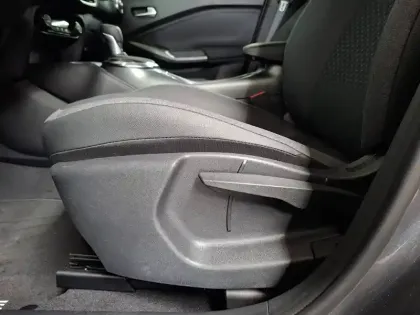 Photo 22 Nissan Juke  HYBRID 143