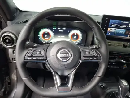 Photo 26 Nissan Juke  HYBRID 143