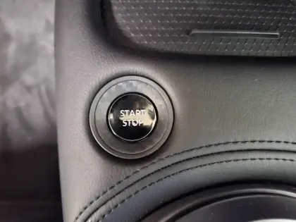 Photo 12 Nissan Juke  HYBRID 143