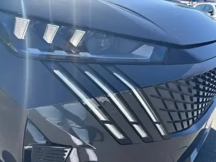 Photo 15 Peugeot 3008  Electrique 210 ch 73 kWh