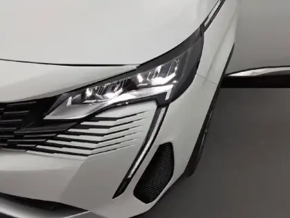Photo 10 Peugeot 3008  Hybrid 225 e-EAT8