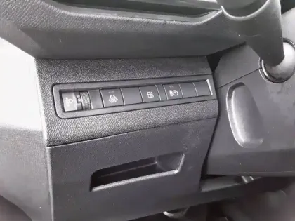 Photo 12 Peugeot 3008  Hybrid 225 e-EAT8