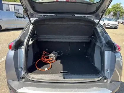 Photo 5 Peugeot 2008  Electrique 136 ch