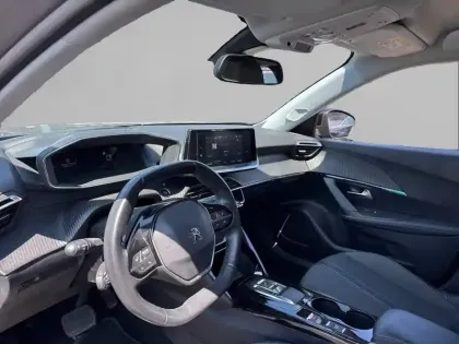 Photo 7 Peugeot 2008  Electrique 136 ch