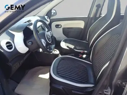 Photo 8 Renault Twingo  III Achat Intégral - 21