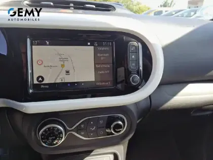 Photo 12 Renault Twingo  III Achat Intégral - 21