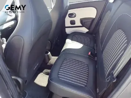 Photo 9 Renault Twingo  III Achat Intégral - 21