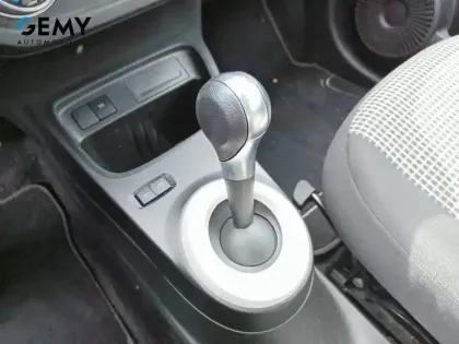 Photo 17 Renault Twingo  III E-Tech