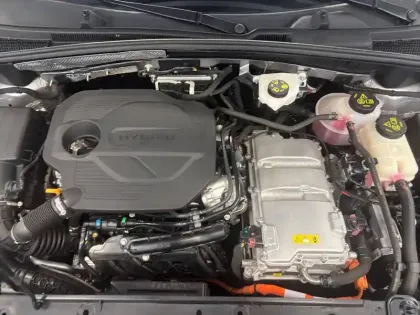 Photo 20 Mg ZS  1.5 L Hybrid+ 197 ch