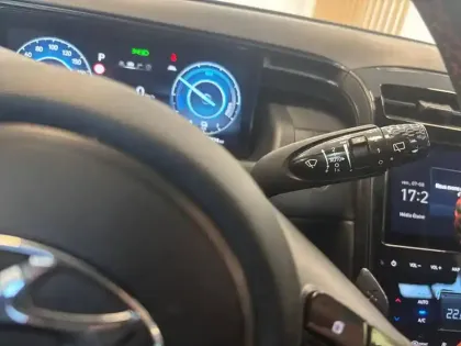 Photo 40 Hyundai Tucson  1.6 T-GDI 230 Hybrid BVA6