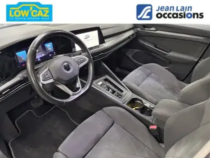 Photo 10 Volkswagen Golf  1.5 eTSI OPF 150 DSG7