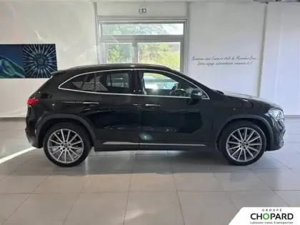 Photo 32 Mercedes GLA  250 e 8G-DCT
