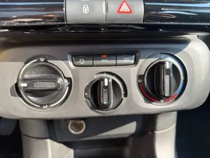 Photo 18 Citroën C3  PureTech 83 S&S BVM5