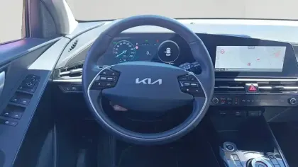 Photo 11 Kia Niro  EV Electrique 204 ch