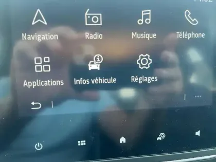 Photo 23 Renault Captur  TCe 90 - 21