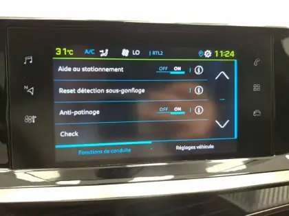 Photo 25 Peugeot 208  Electrique 50 kWh 136ch